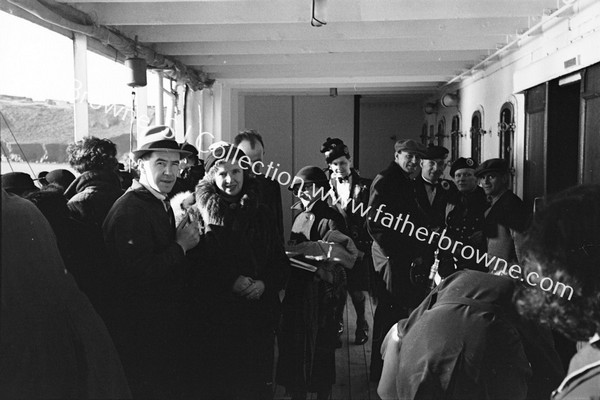 SS CALEDONIA PASSENGERS